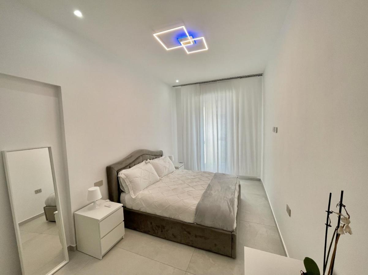 Varese Apartment Exterior foto